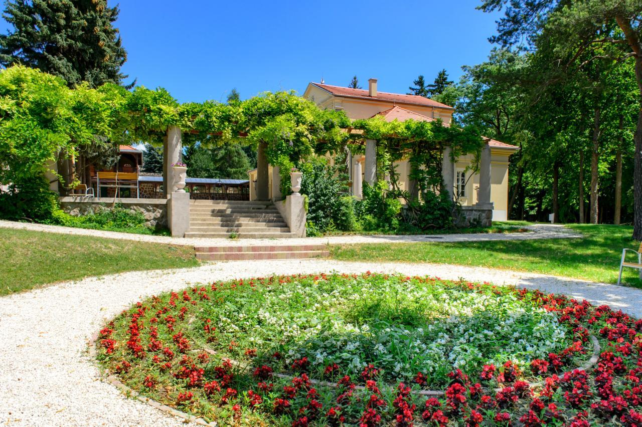 Klebelsberg Kastely Budapesta Exterior foto