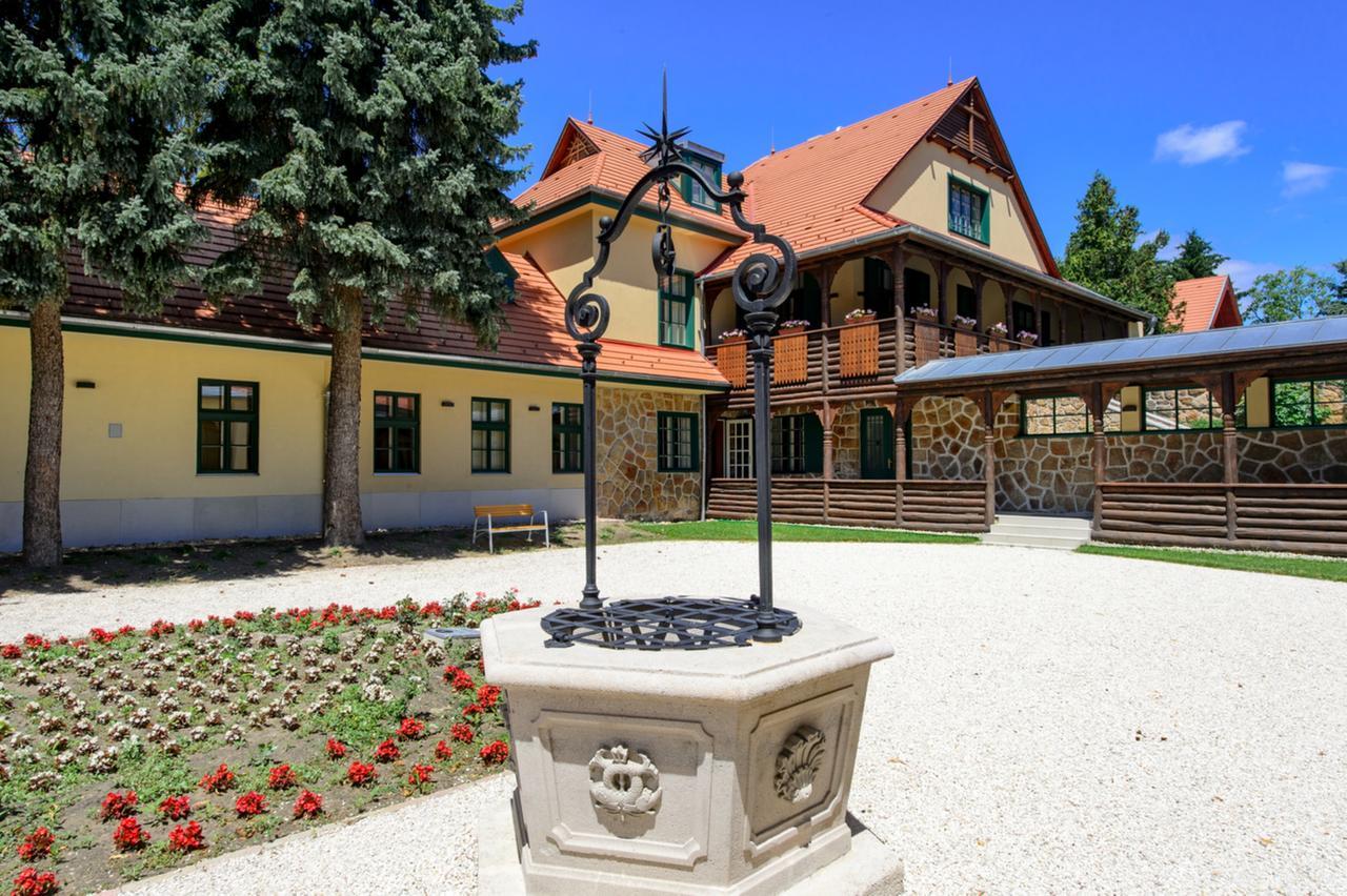 Klebelsberg Kastely Budapesta Exterior foto